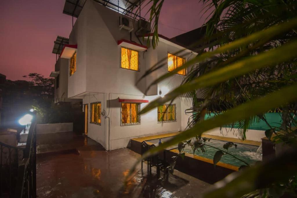 Ll Empyrean Stay Ll 2Bhk Ll Valentina Villa Ll 로나발라 외부 사진