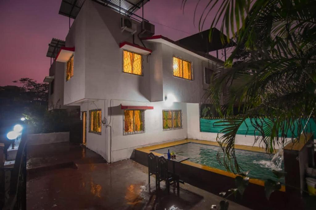 Ll Empyrean Stay Ll 2Bhk Ll Valentina Villa Ll 로나발라 외부 사진